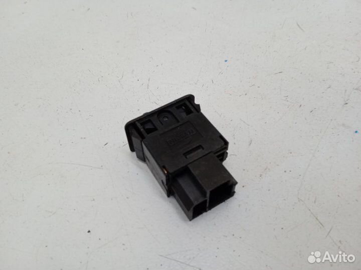 Кнопка омывателя фар Nissan Maxima A33 2.0 2003