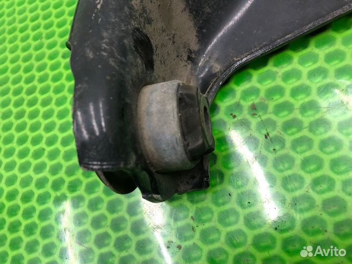 Рычаг подвески нижний передний левый Renault Logan