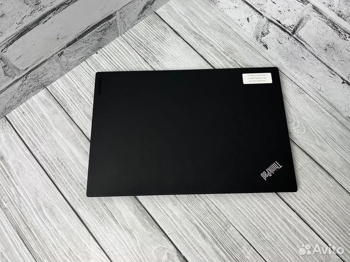 Ультрабук Lenovo Сarbon X1-i7-16озу-512ssd