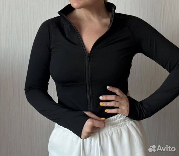 Рашгард женский спортивный