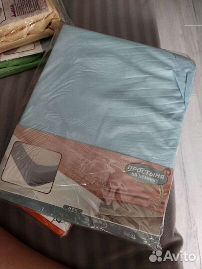 Простыни на резинке 90 200