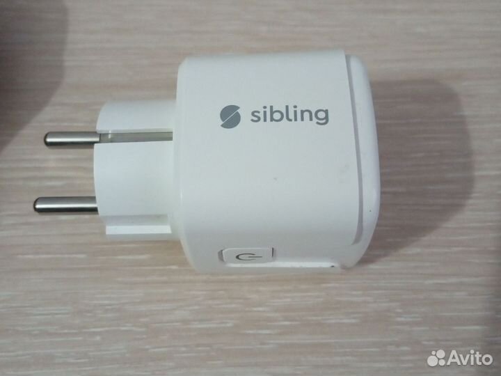 Умная розетка sibling
