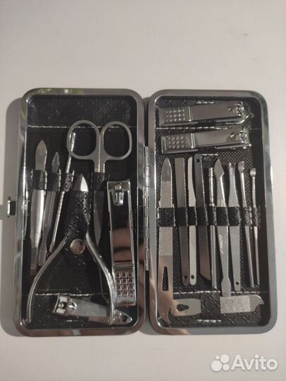 Маникюрный набор новый