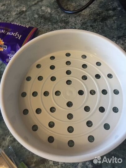 Продам мультиварку Redmond 250