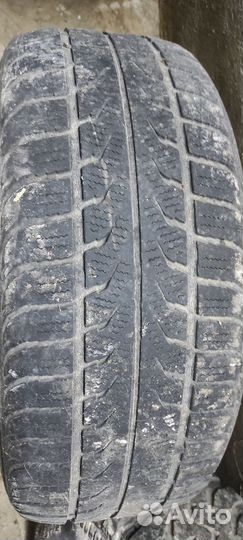 Toyo Vario V2 205/55 R16