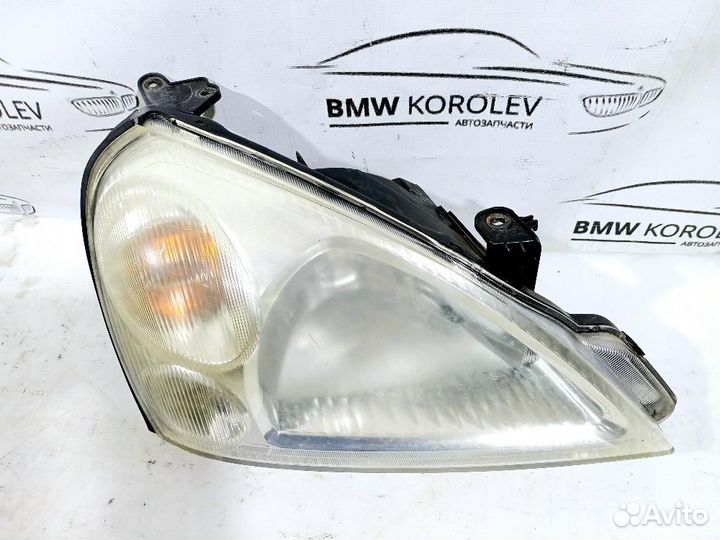 Фара правая (2001-2007) Suzuki Liana