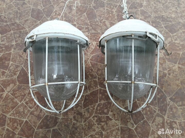 Светильники уличные 2 шт