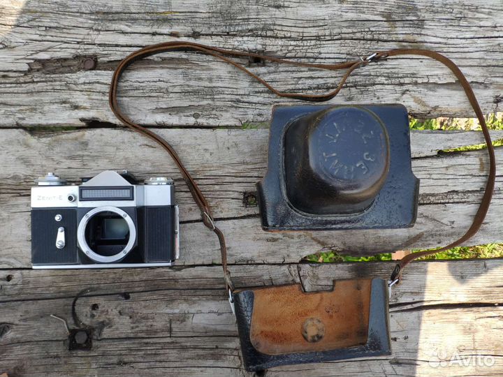 Плёночный фотоаппарат Zenit E
