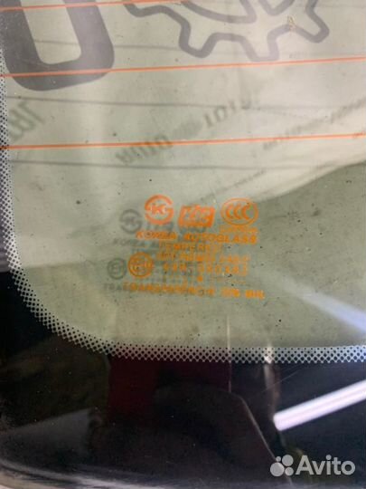 Стекло заднее Hyundai Elantra XD G4ED 2004