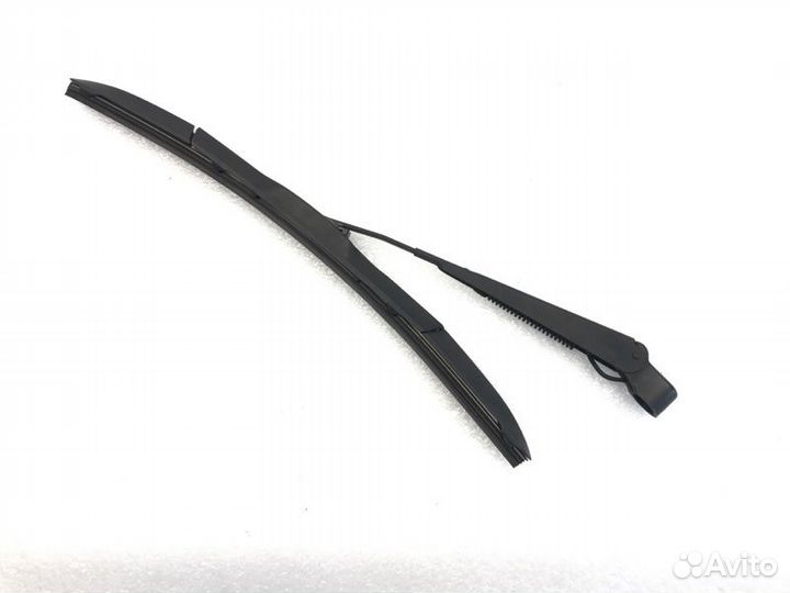 Дворник двери багажника Mitsubishi Lancer 10