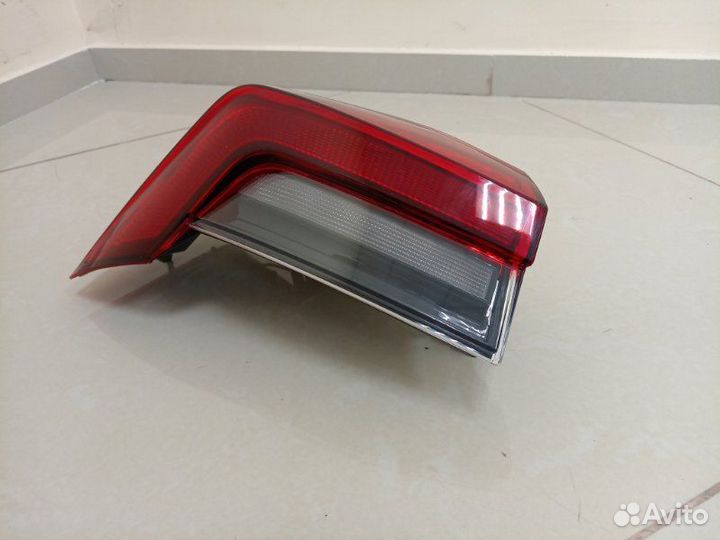 Фонарь задний левый Skoda Rapid 2020