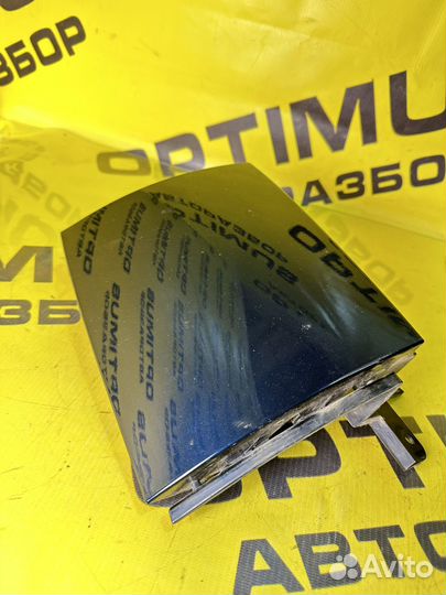 Накладка под фонарь задняя левая Nissan Note E11