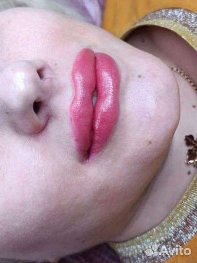 Перманентный макияж бровей, губ и век