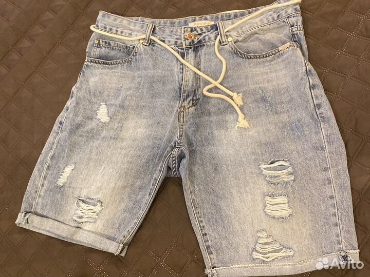 Джинсовые шорты