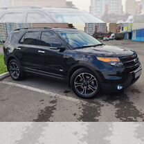 Ford Explorer 3.5 AT, 2015, 141 800 км, с пробегом, цена 2 597 000 руб.