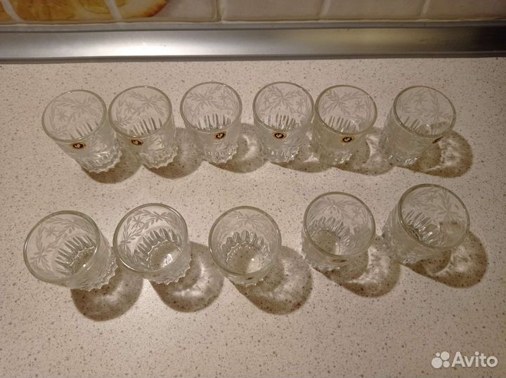 Хрустальные стопки 11 шт