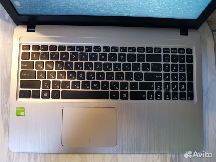 Игровой Asus 4Core/4Gb/SSD240GB /920MX 2 GB