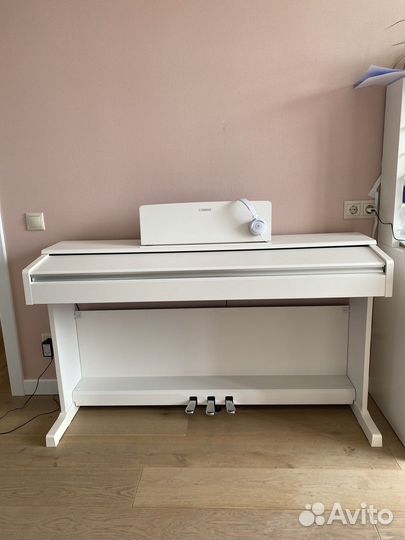 Цифровое пианино yamaha arius ydp-144