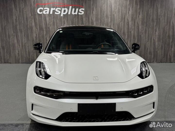 Zeekr 001 544 л.с. AT, 2023, 70 км