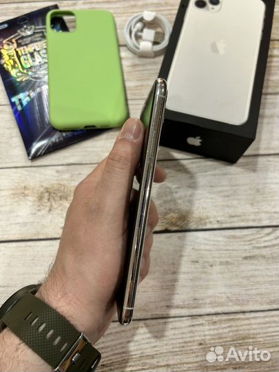 iPhone 11 Pro Max, 256 ГБ