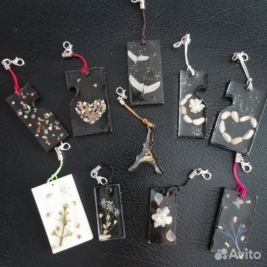 Кулоны и подвески