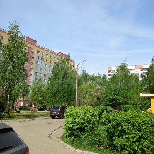 3-к. квартира, 68 м², 1/10 эт.