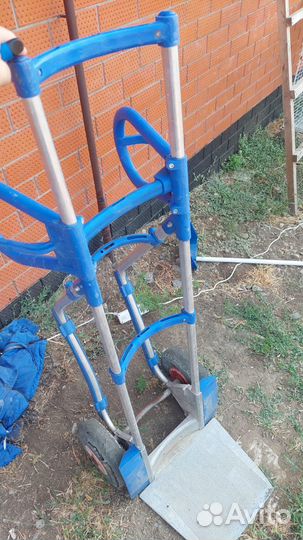 Продаётся тачка