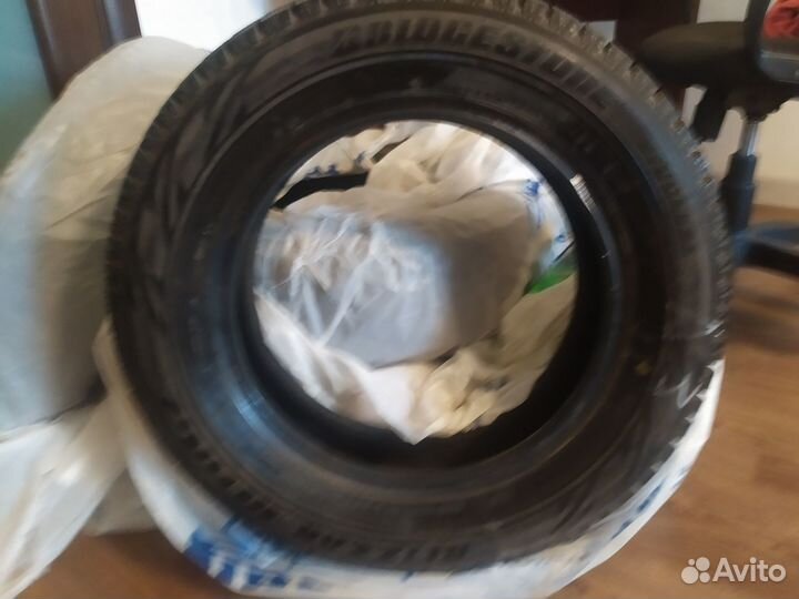 Bridgestone Blizzak Revo GZ 185/65 R15