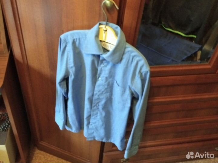 Светло-синяя рубашка детская размер 31 (134-140)