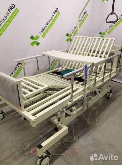 Электрическая четырёхсекционная кровать