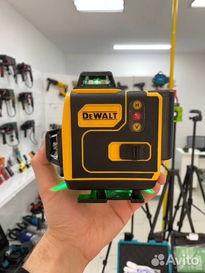 Лазерный уровень dewalt 4D