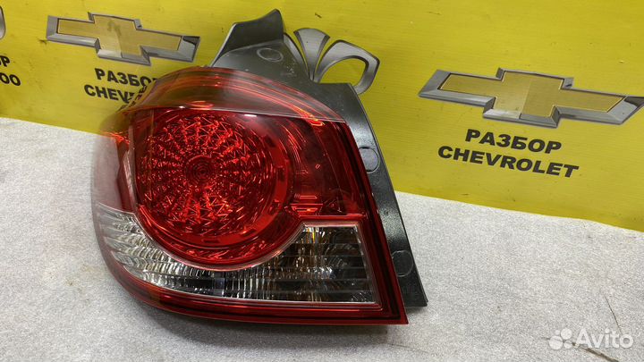 Задний левый фонарь chevrolet cruze хэтчбек
