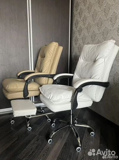 Офисное кресло (геймерское). Кресло для директора
