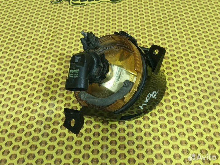 Фара противотуманная правая Volkswagen Polo MK2