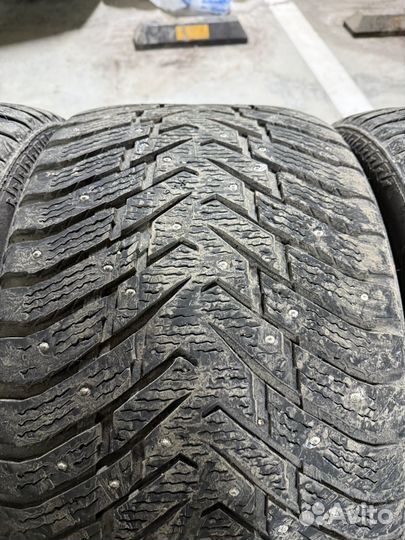 Nokian Tyres Hakkapeliitta 8 SUV 275/40 R20 и 315/35 R20 106T