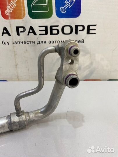 Трубка кондиционера (шланг) Skoda Octavia (A7) 5E