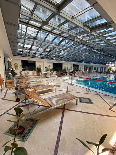 3-к. апартаменты, 126 м², 1/9 эт.