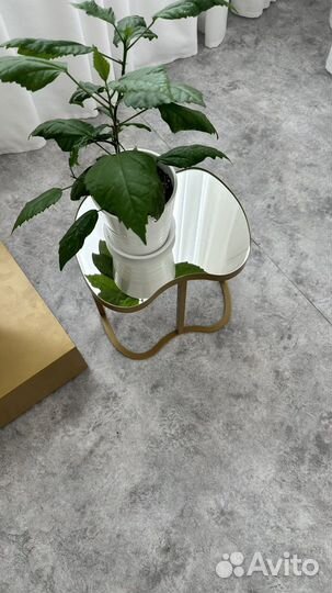 Дизайнерское зеркало