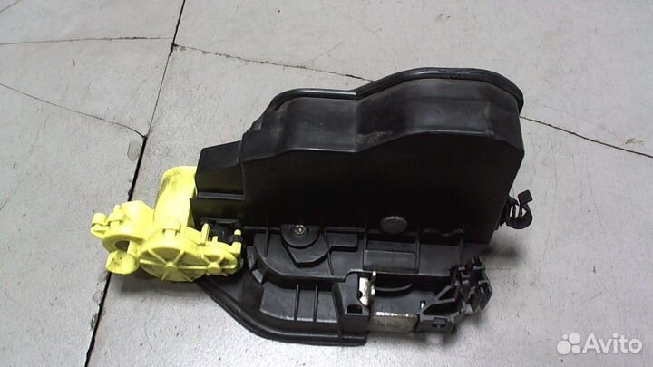 Замок двери BMW X6 E71, 2012