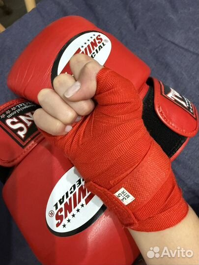 Боксерские перчатки 10 oz