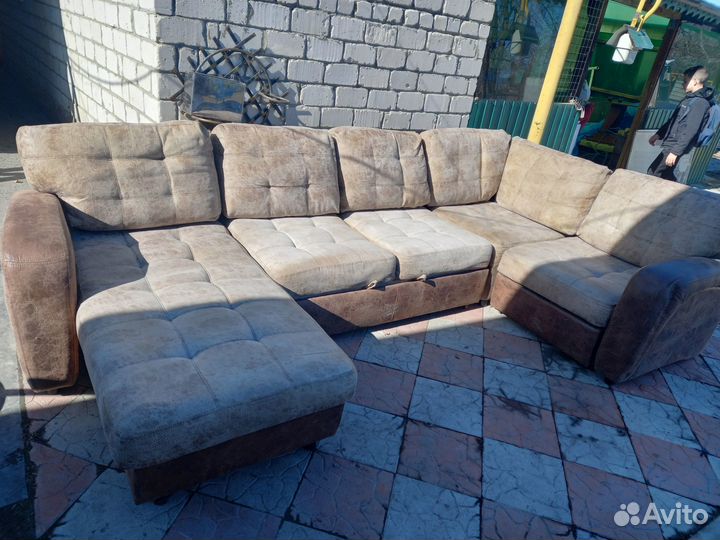 Угловой диван