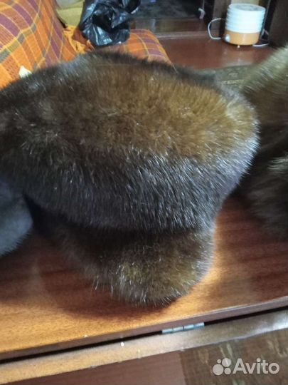 Женские шапки