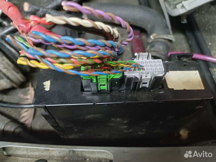 Усилитель магнитолы Volkswagen Passat B5+