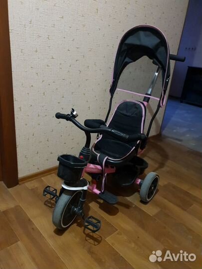 Детский велосипед трехколесный с ручкой