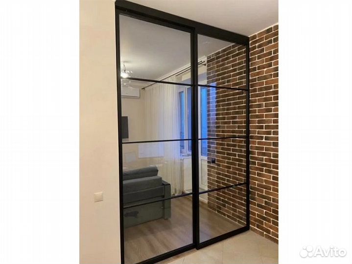 Двери купе в нишу