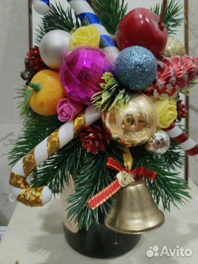 Дед Мороз под елку