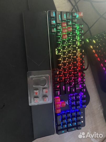 Игровая клавиатура zet gaming, торг уместен