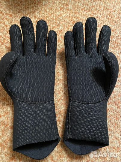 Перчатки для подводной охоты 5мм