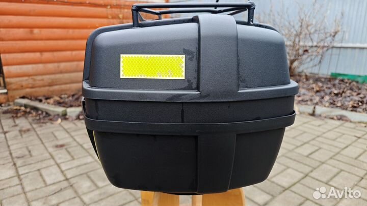 Мотокофр 47л с багажником