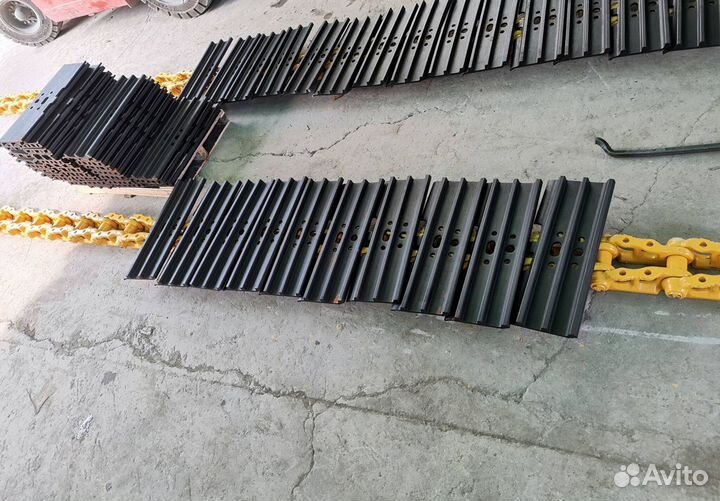 Башмак экскаватора JCB CR5016/800